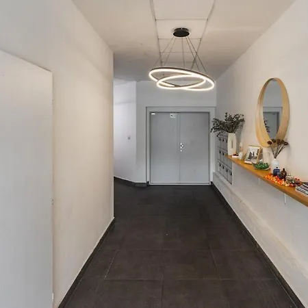 Wave Be Castle Appartement